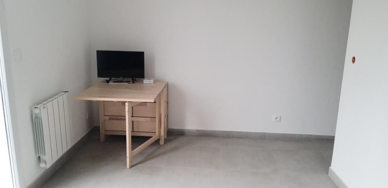 Equipee 2 Personnes Proche Paris Apartment Argenteuil Exterior foto